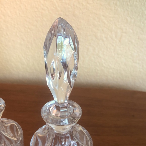 Set of Crystal Cruets - Picture 3 of 6